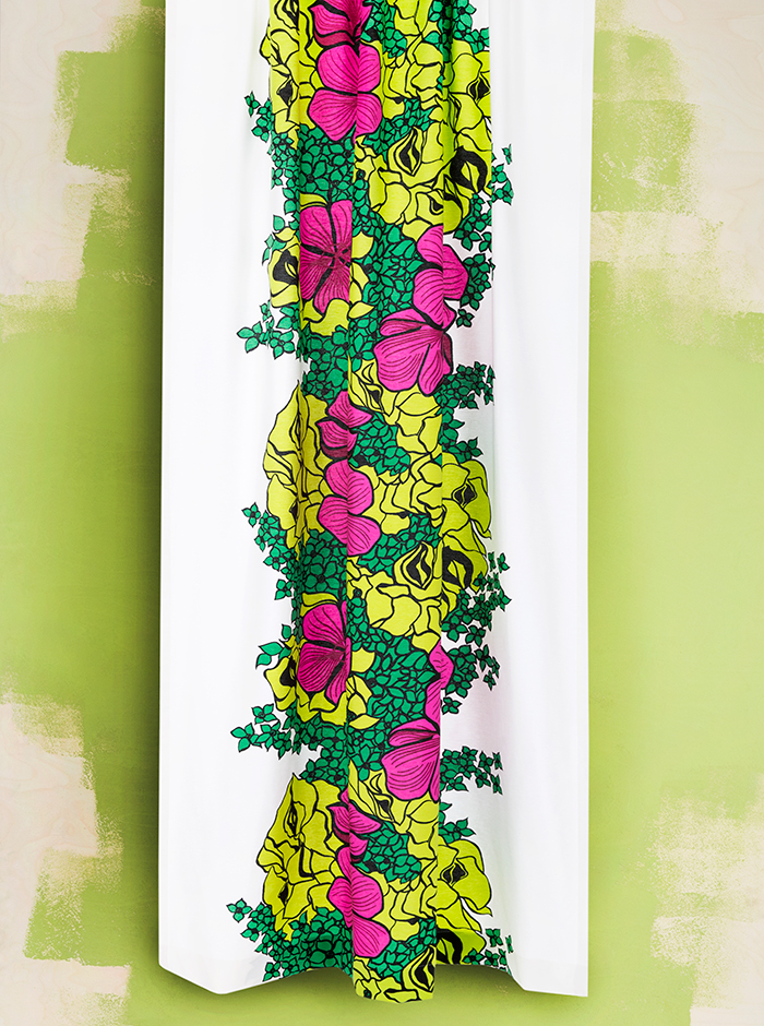 Vallila_SS16_Elle_greenpink_curtain_photographerHennaSoronen_700px_web